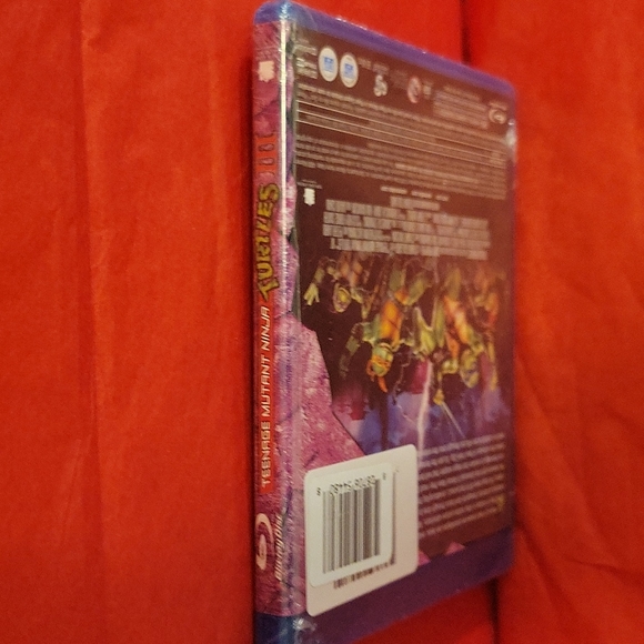 🌲 NWT Teenage Mutant Ninja Turtles III Turtles in Time animated DVD - Picture 3 of 3